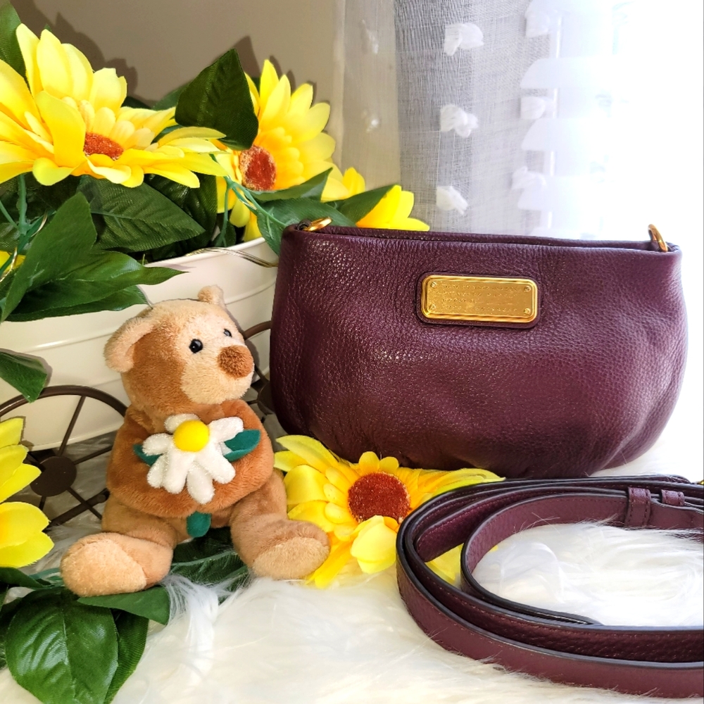 Marc Jacobs crossbody purse